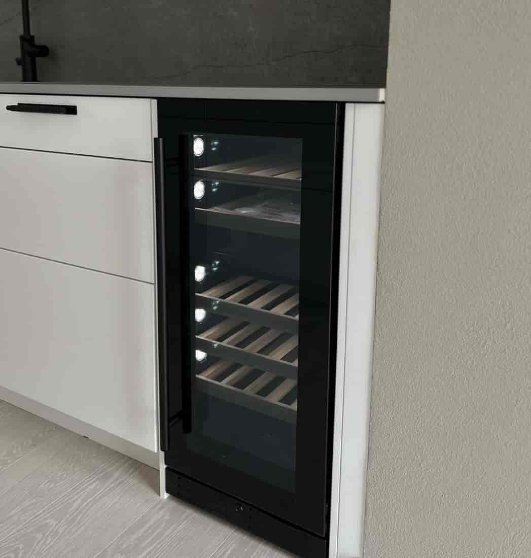 Demo - Kitchen Collection 40, Dubbelzon, Svart Demo - Kitchen Collection 40, Dubbelzon, Svart