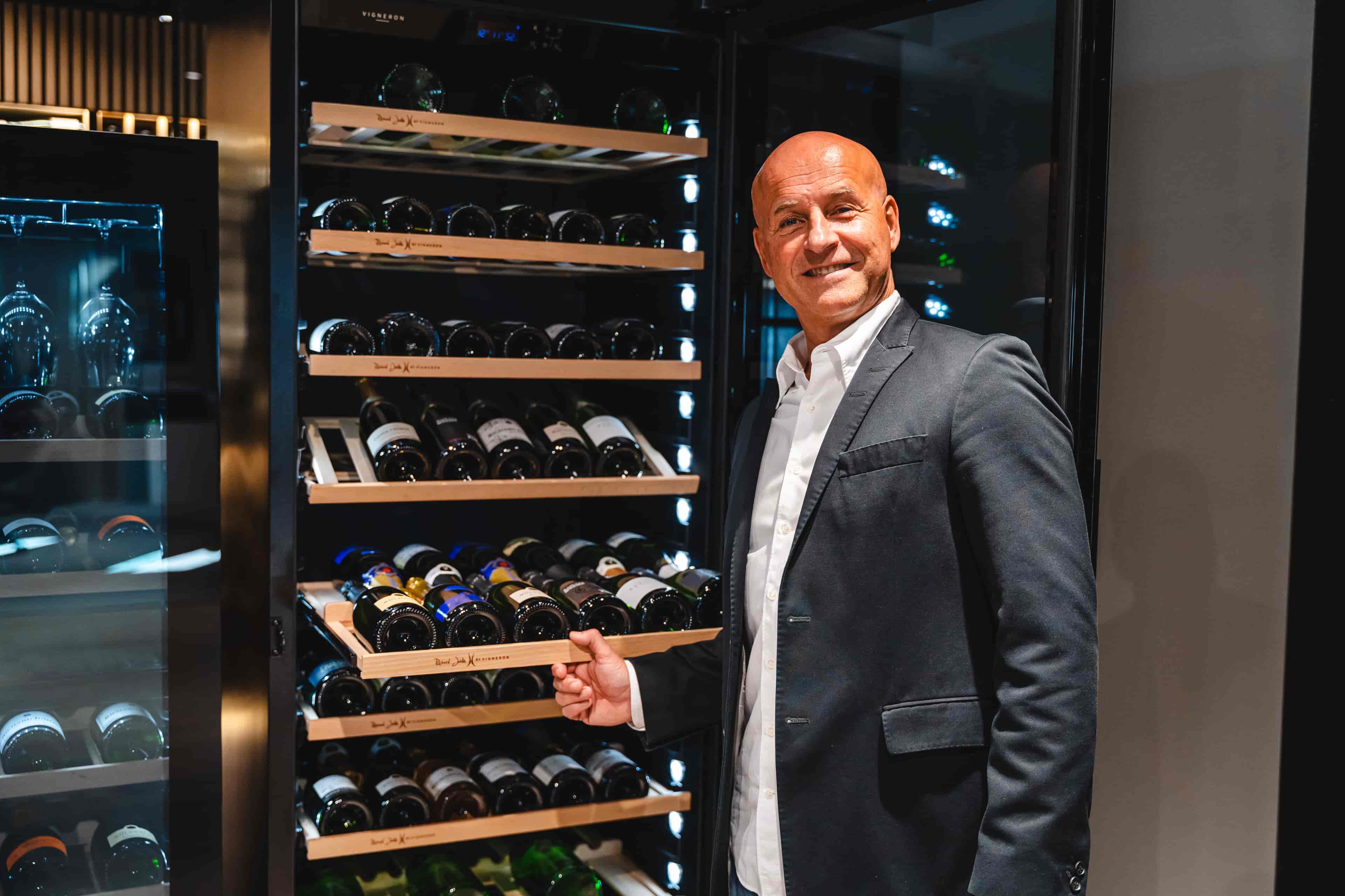 Champagnehylla Richard Juhlin VS130/170 Champagnehylla Richard Juhlin VS130/170