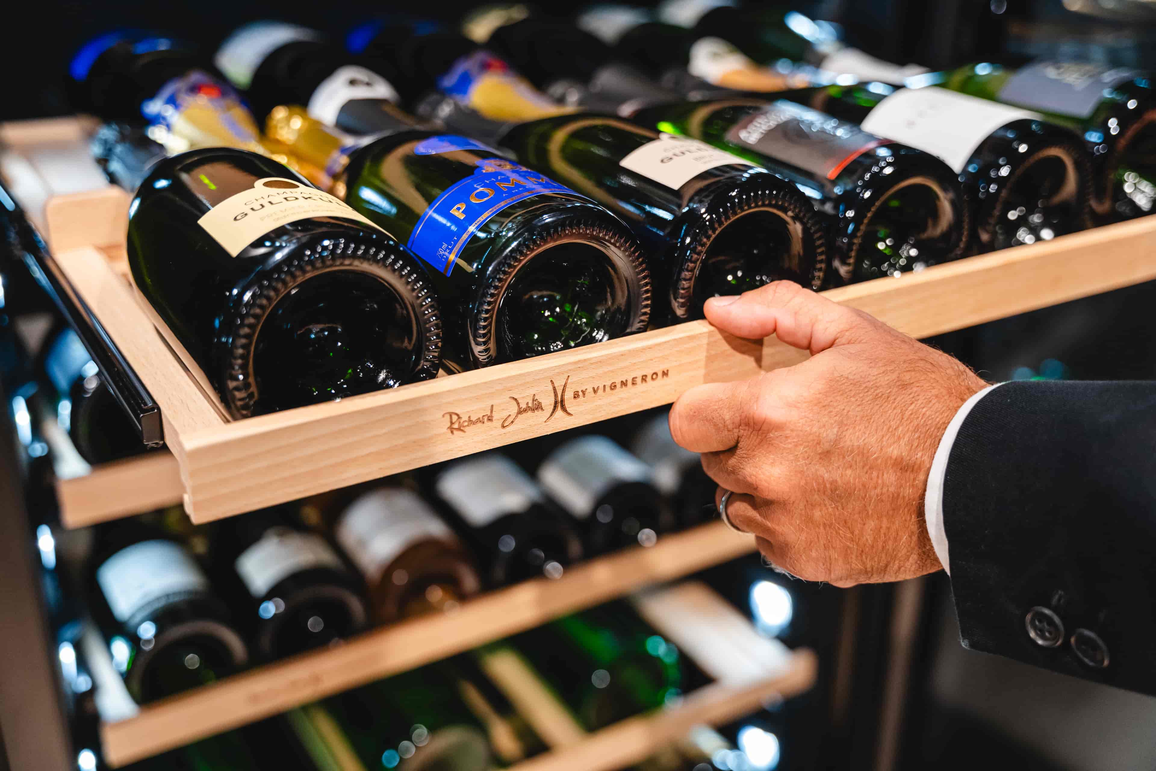 Champagnehylla Richard Juhlin VKC60 VD60 Champagnehylla Richard Juhlin VKC60 VD60