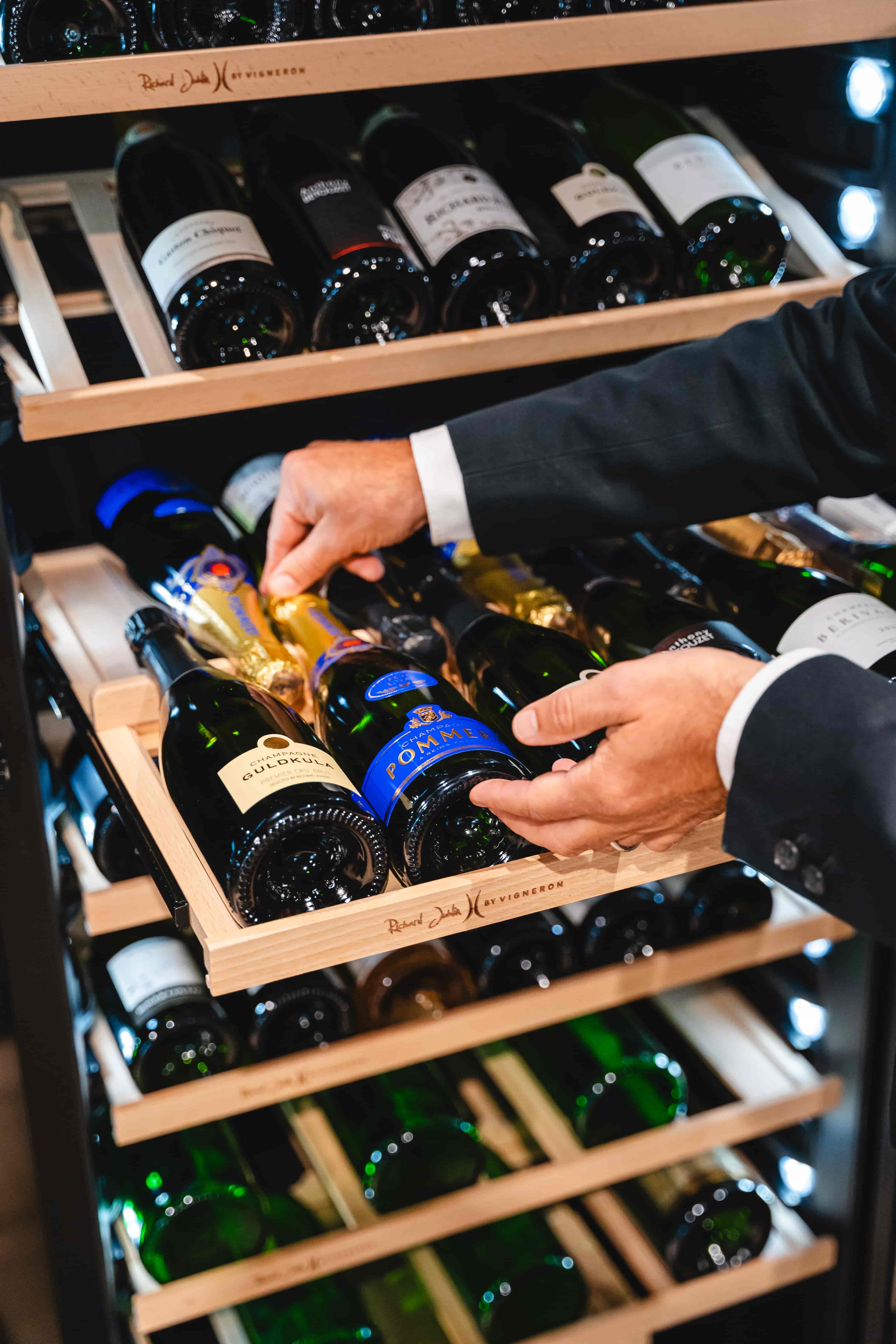 Champagnehylla Richard Juhlin VS130/170 Champagnehylla Richard Juhlin VS130/170