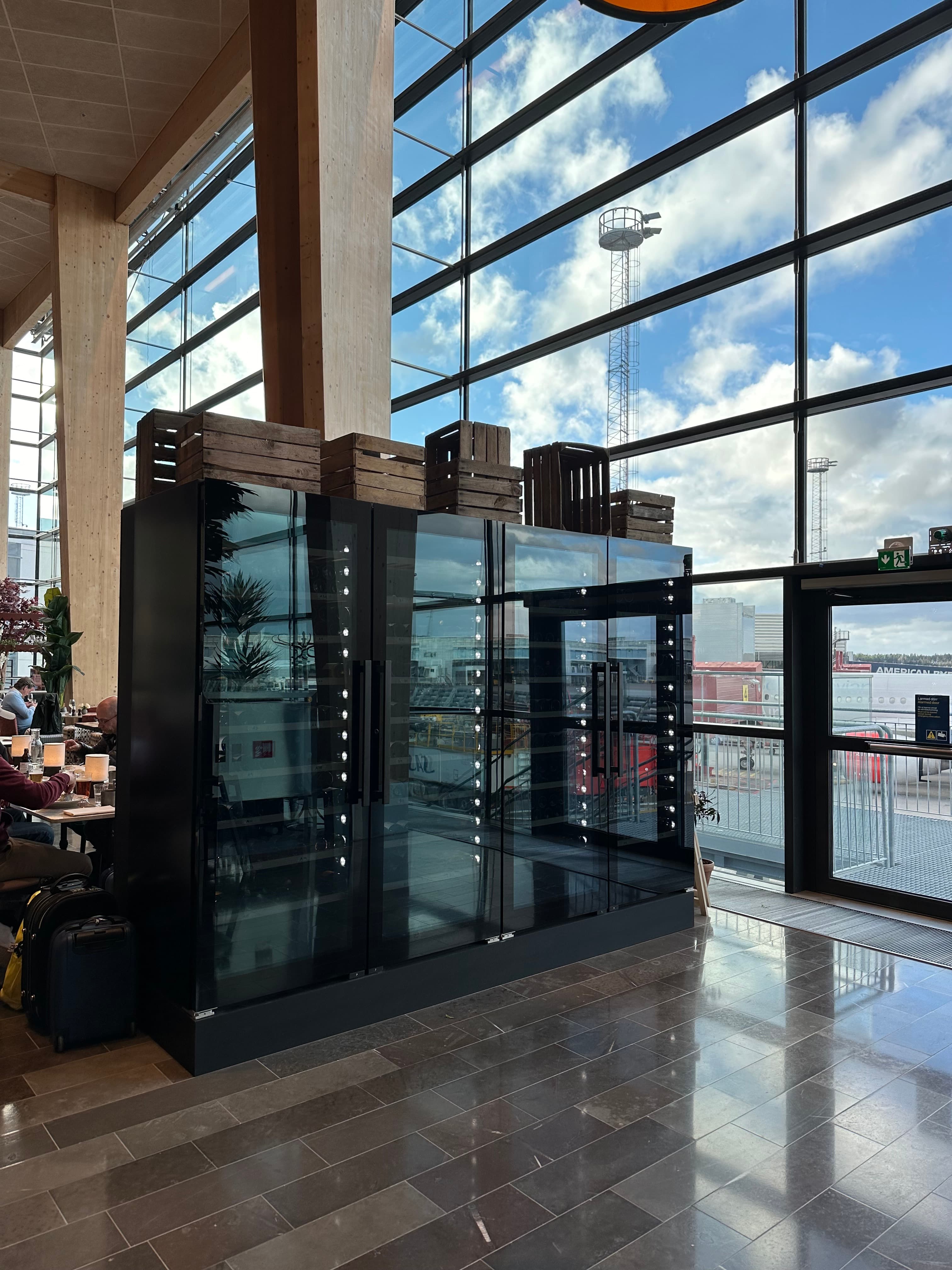 Vigneron arlanda vinvägg